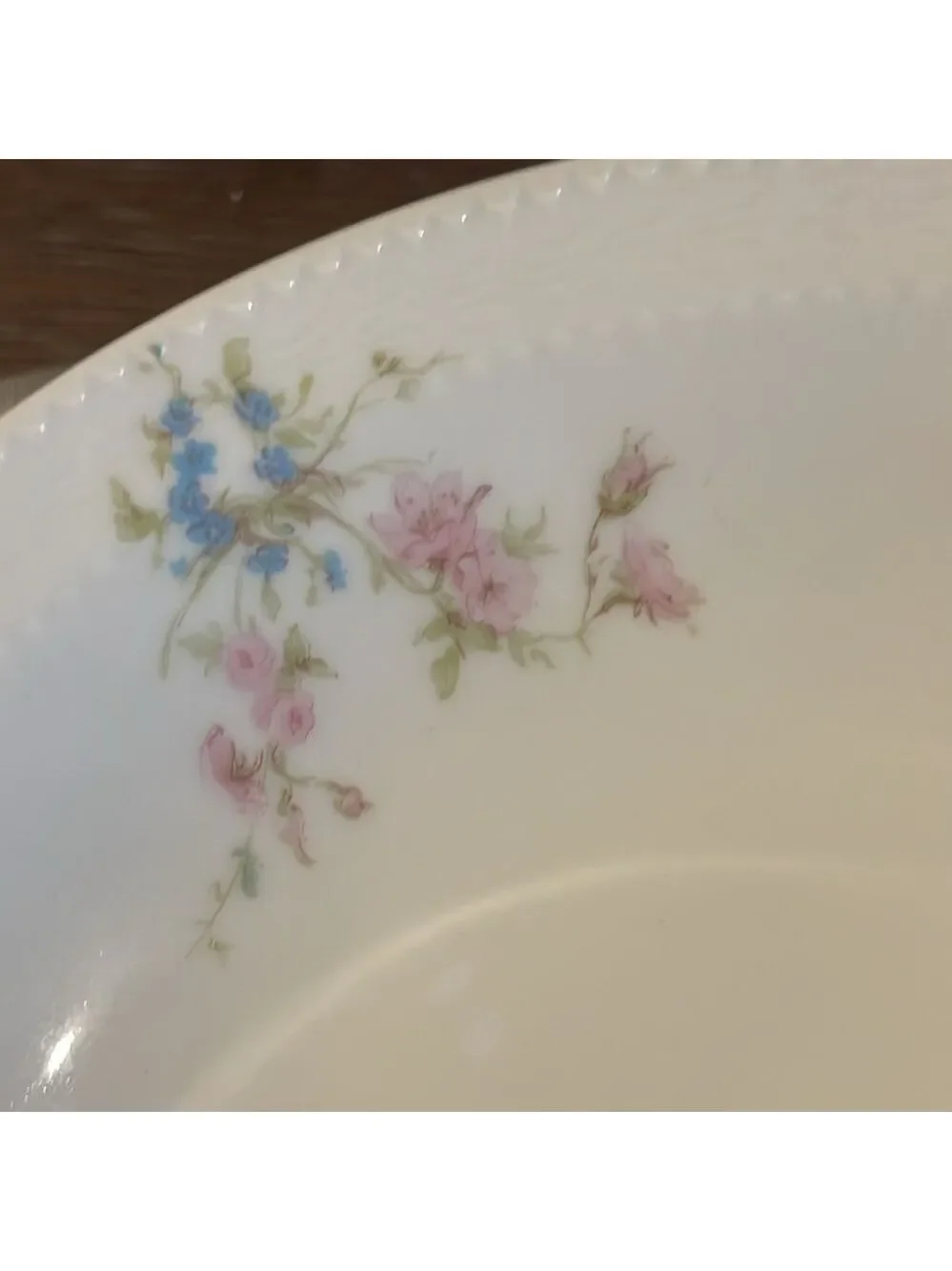 Set of 4 Haviland & Co. Limoges 7 3/8” shallow bowls